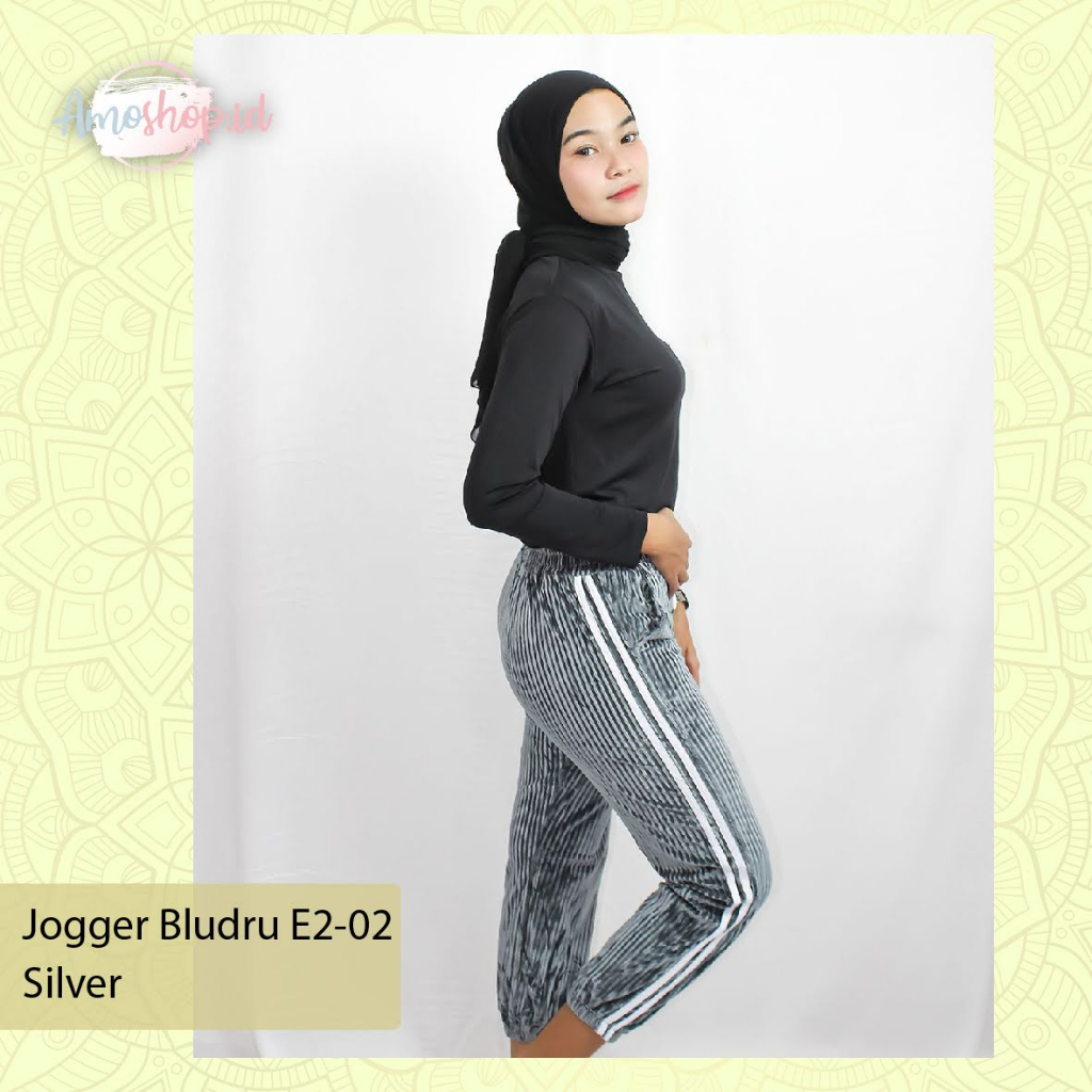 Celana Jogger Bludru Plisket