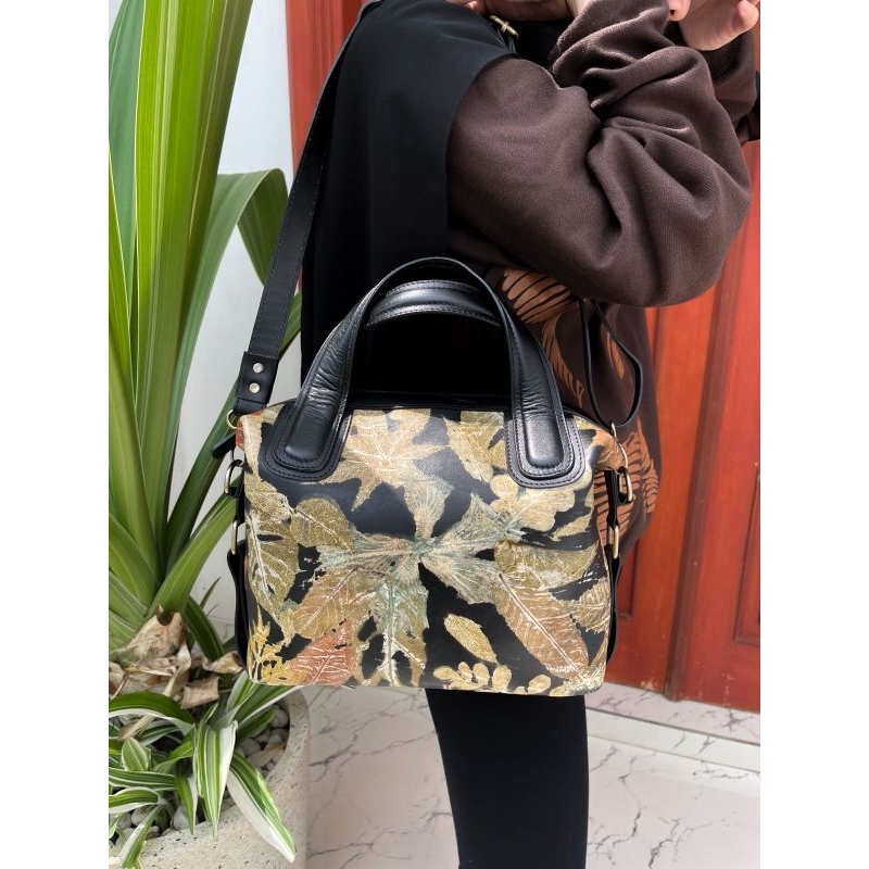 Tas kulit garut motif ecoprint tas kulit sapi motif ecoprint