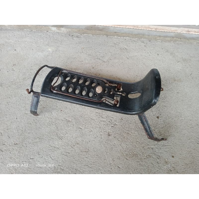 jepitan rak tengah supra125