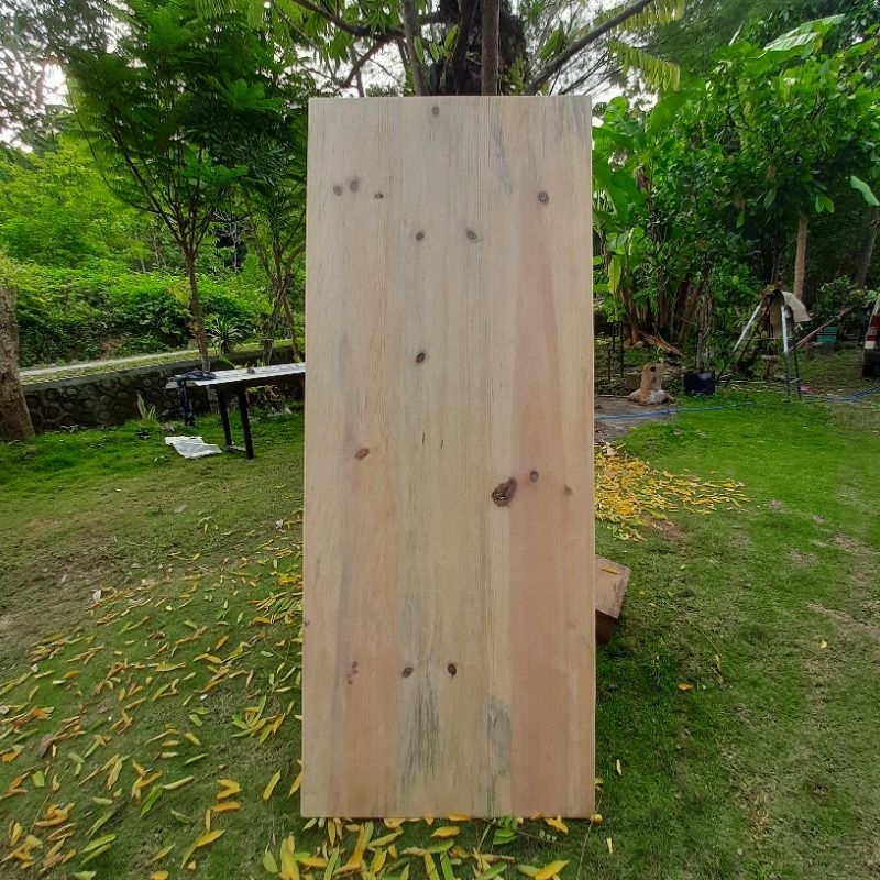 Papan Kayu Pinus Custom