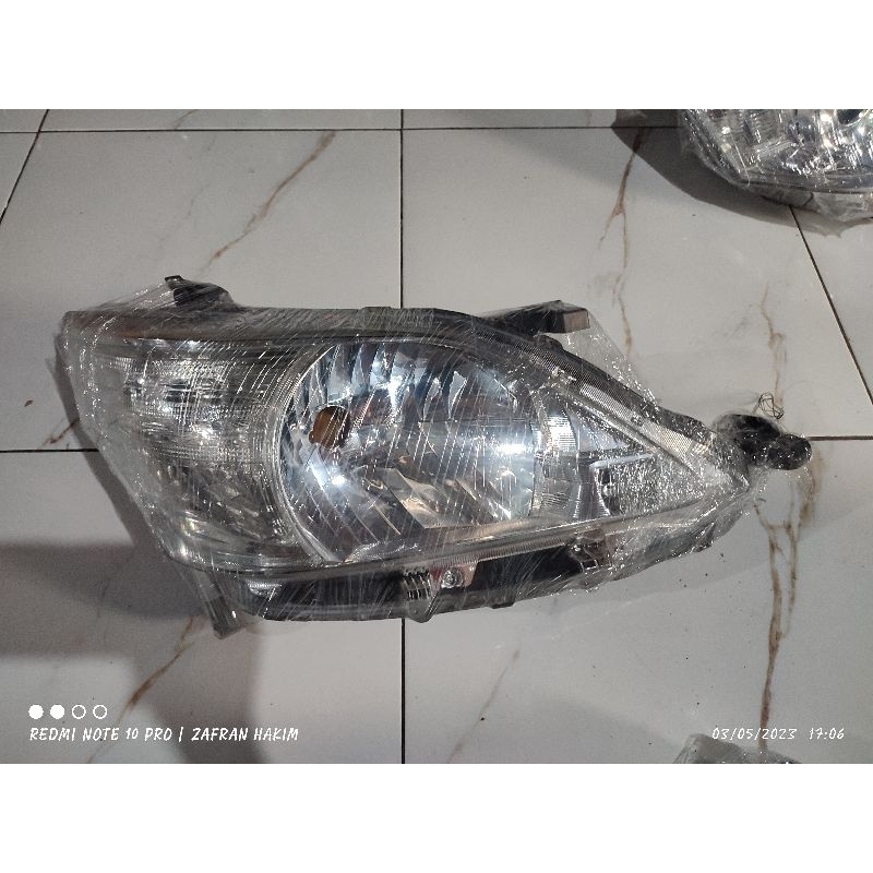 Headlamp Innova 2012-2015