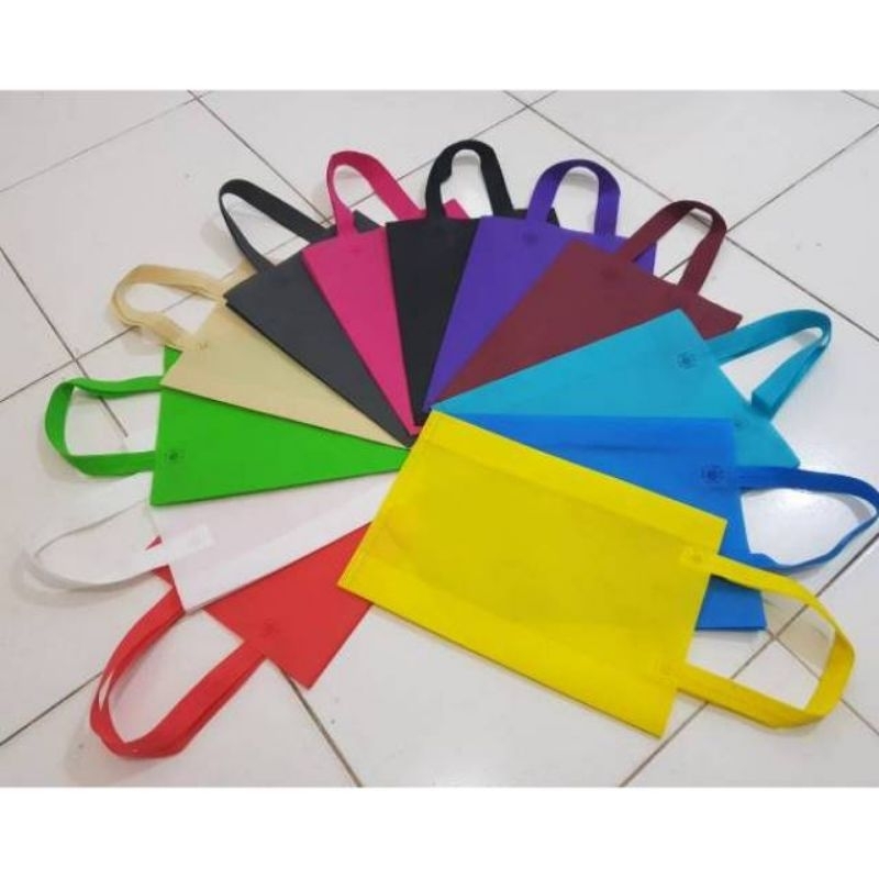 

(LUSINAN 12pcs) Goodiebag handle lipat samping 30x40x8 - tas spundbond -goodiebag