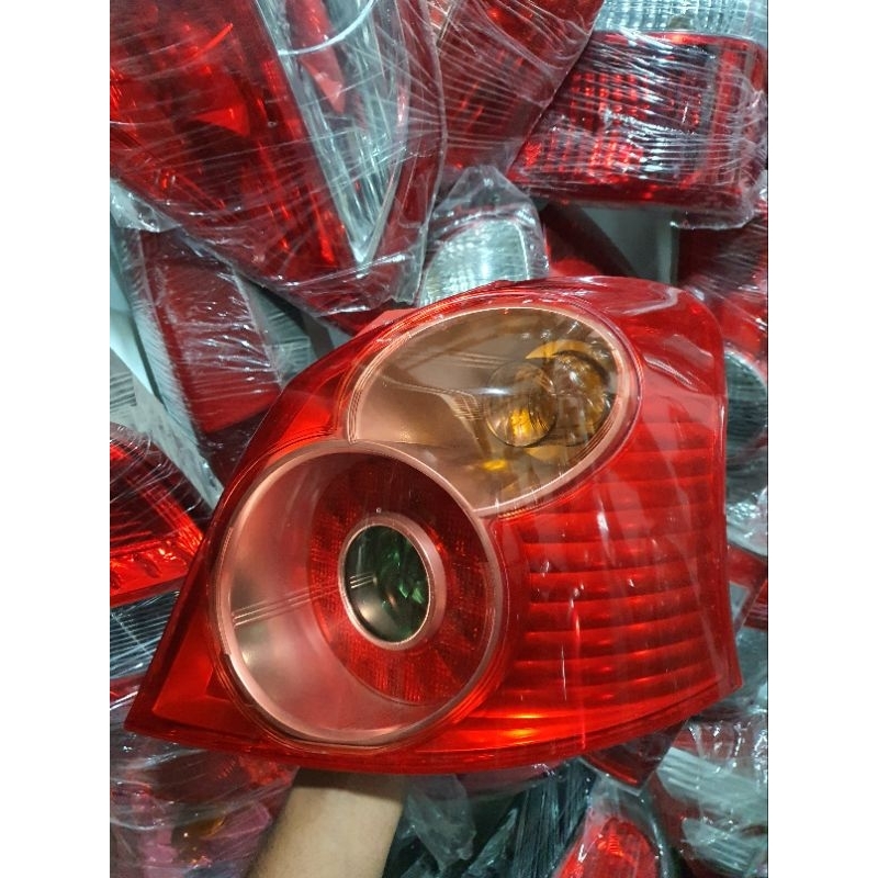 Stoplamp yaris 2012