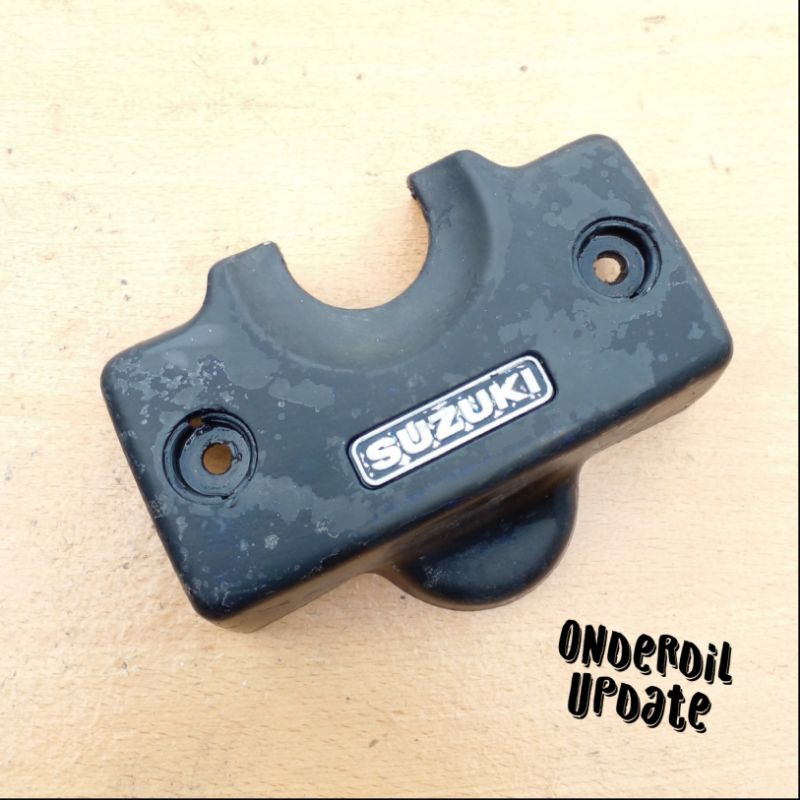 Cover Stang Motor Suzuki Trs Original