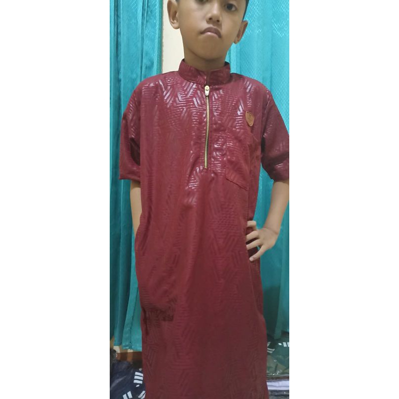 jubah embos  anak laki usia  2-14 tahun tangan pendek