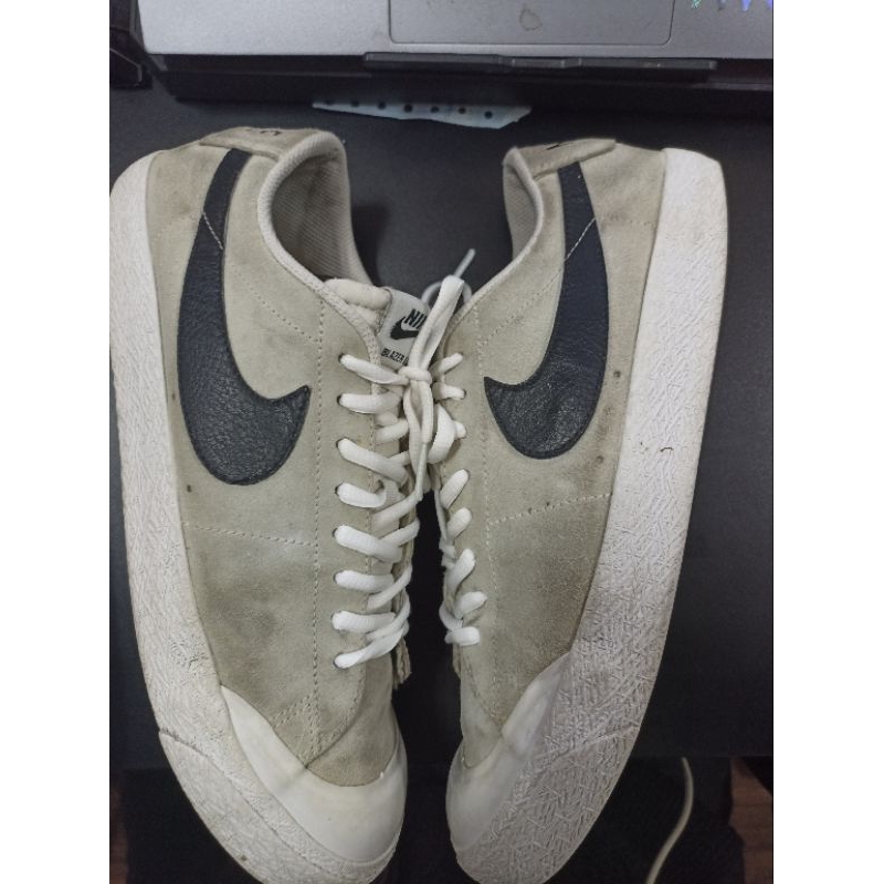 sepatu bekas Nike Blazer Sb Low Xt