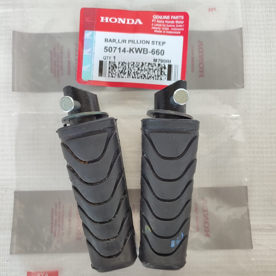 KARET STEP / PIJAKAN KAKI BELAKANG HONDA BLADE 50714-KWB-660