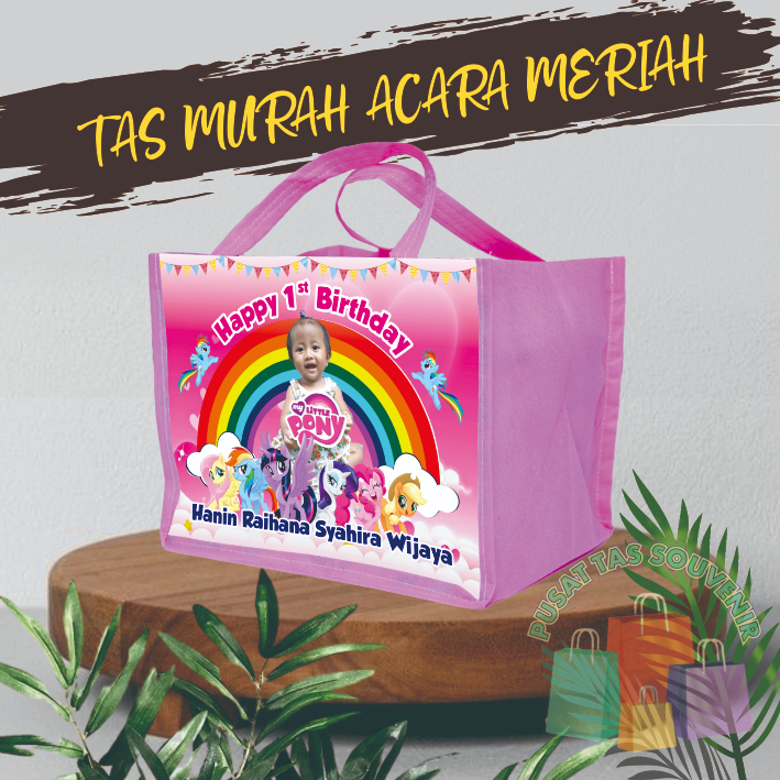 

GOODIE BAG MURAH / TAS ULTAH CUSTOM /TAS ULTAH PROMO/ TAS ULTAH KUDA PONI