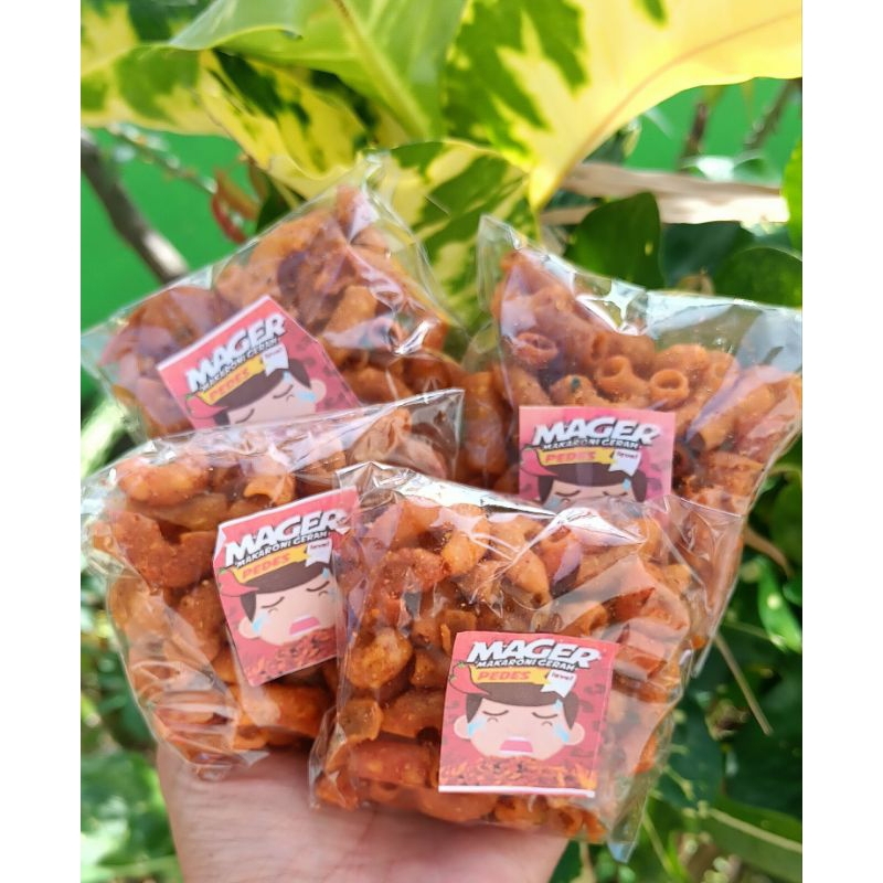 

MAKRONI PIPA PEDAS ..KEMASAN EKONOMIS COCOK BUAT SNACK JUALAN