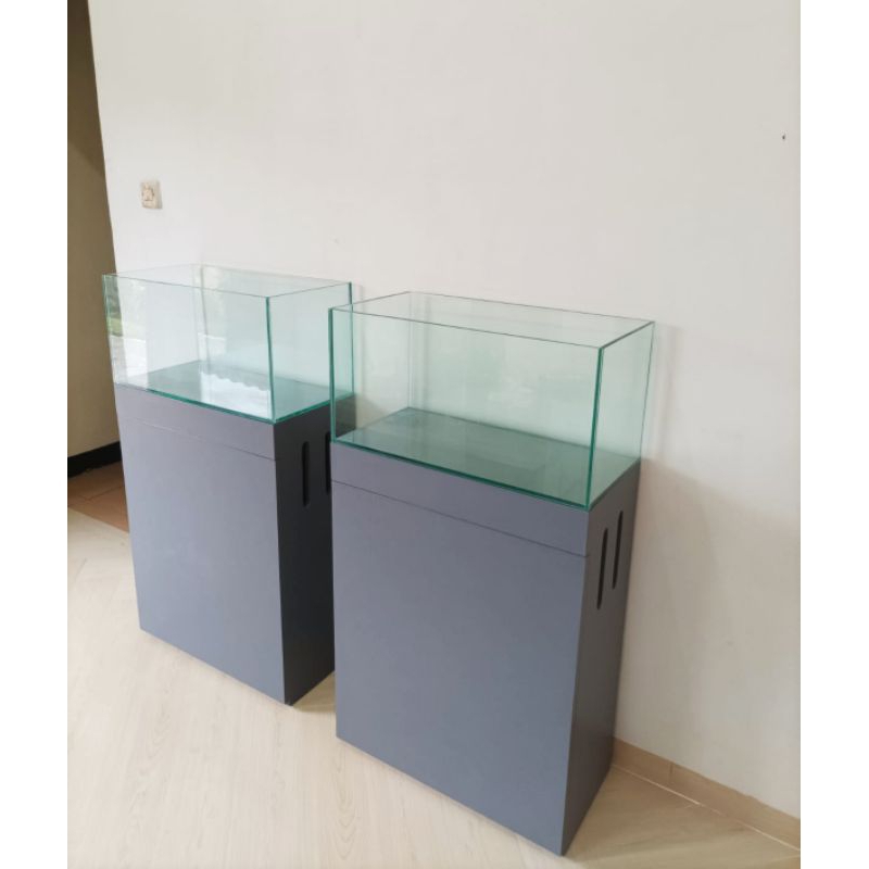 Aquarium 60 cm + Kabinet