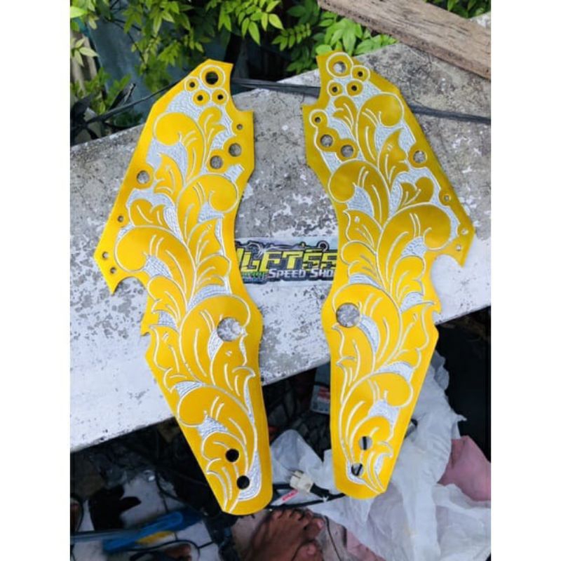 pemanis rangka deltabox Vixion New dan old ukir Candy