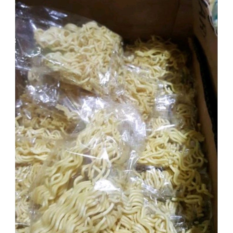 

Extra Mie Keriting Bakso Aci