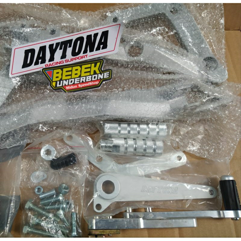 Footstep underbone Daytona rubahan Pnp Karisma Supra x 125 Helm in Blade 125