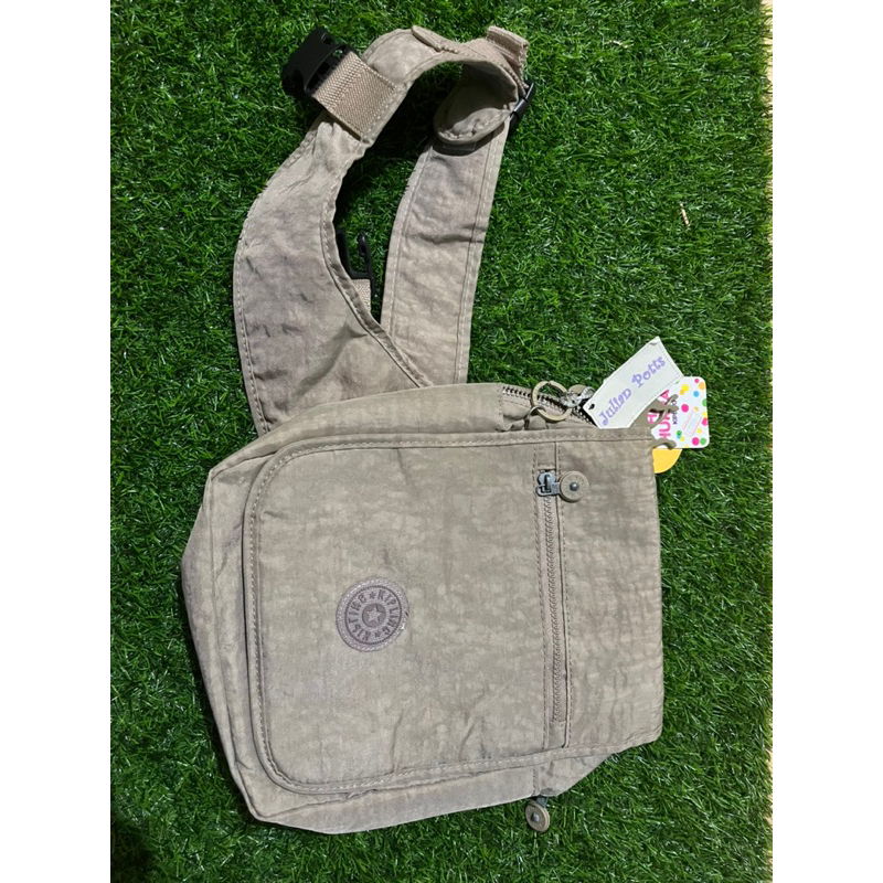 waist bag backpack julian potts k*pl*ng wanita