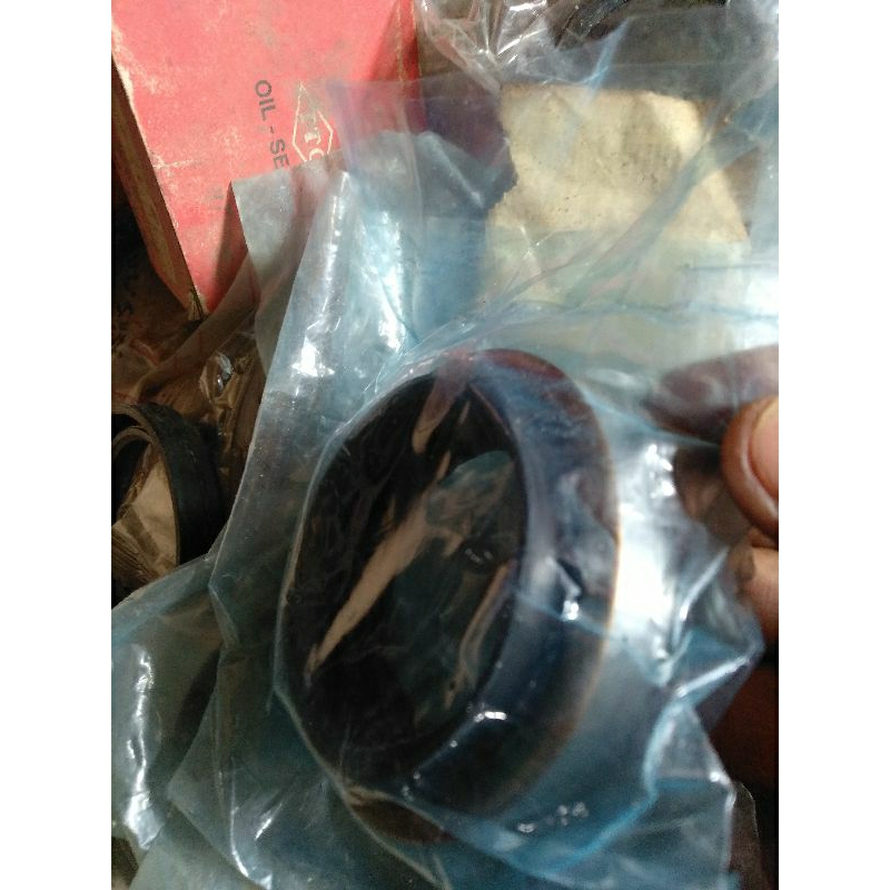 Seal Pinion gardan L300 MD160949