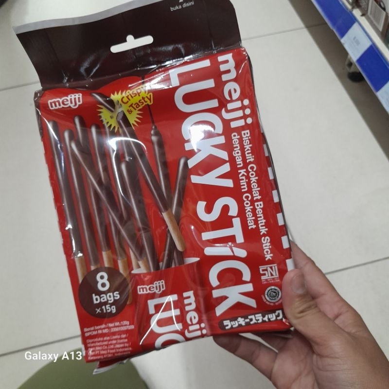 

Meiji Lucky Stick - Biskuit Stick Dengan Krim