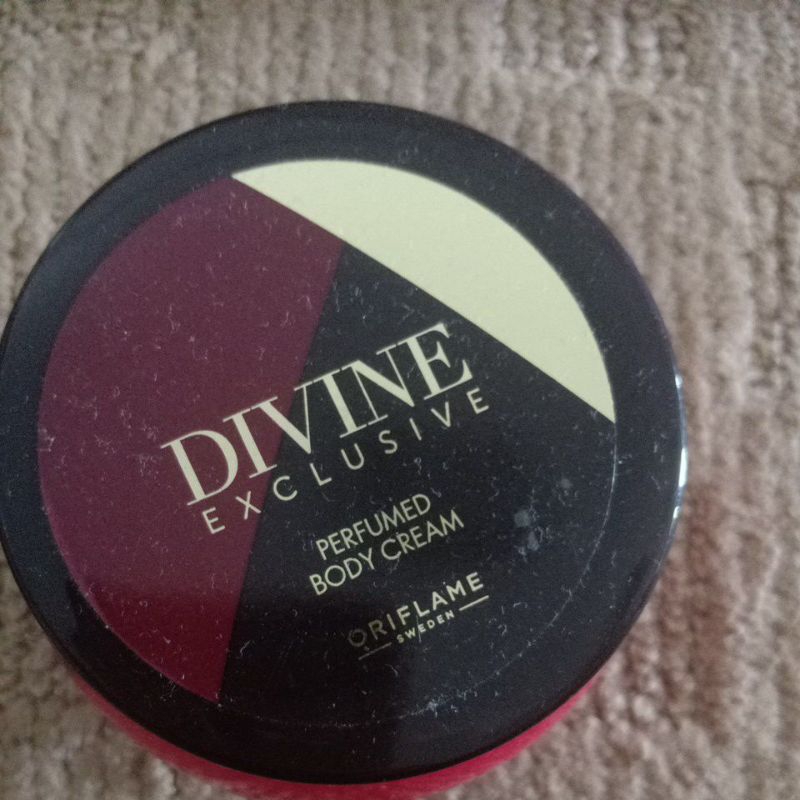 Divine exclusive perfumed body cream body cream oriflame