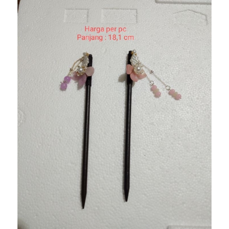 Tusuk Konde Kayu Bentuk Mutiara Bunga