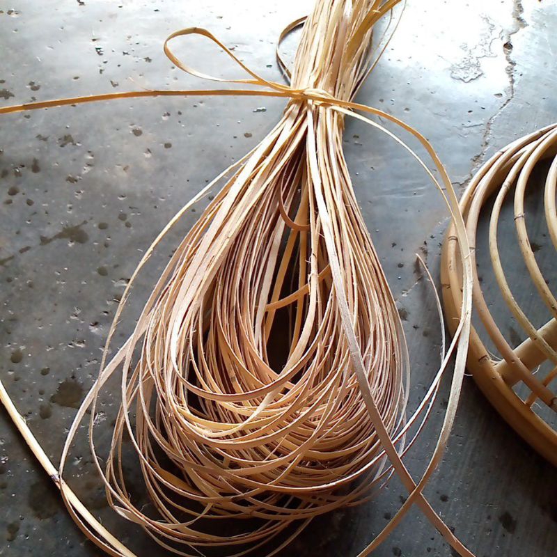 bahan baku kulit rotan/ iratan