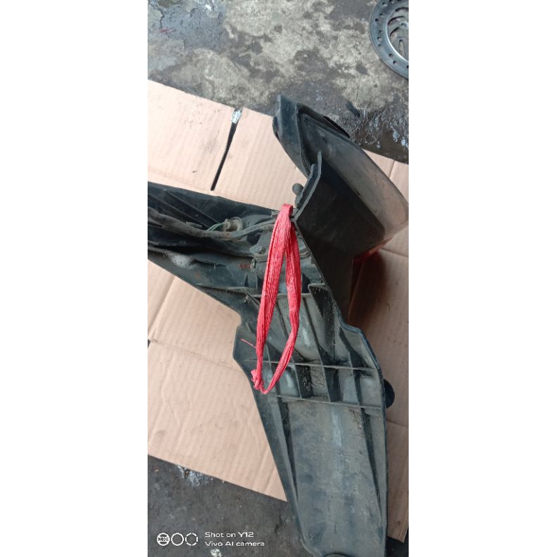 spakbor slebor belakang blakang cs1 cs one set lamu blakang stoplump Honda cs one