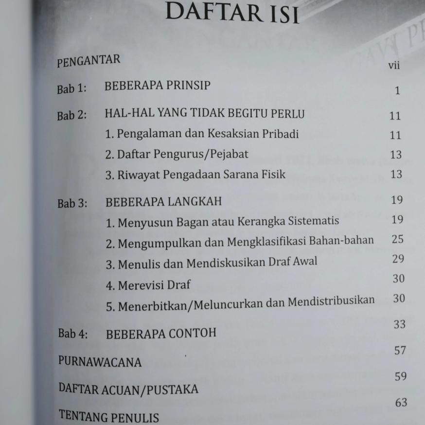 Buku Panduan Menyusun Sejarah Kekristenan Jan S. Aritonang BPK