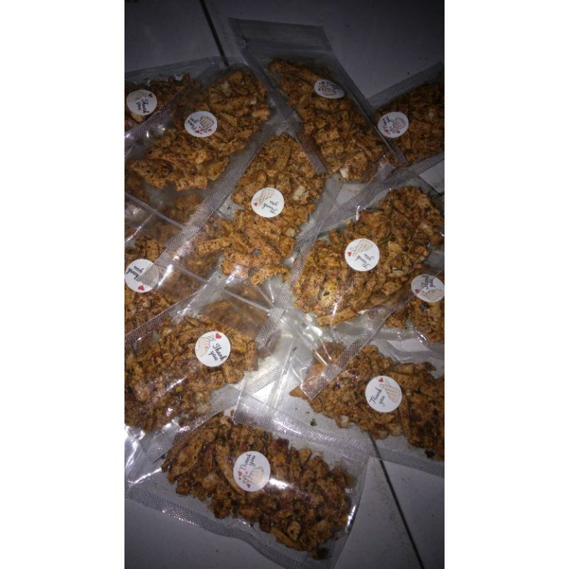 

basreng pedas daun jeruk