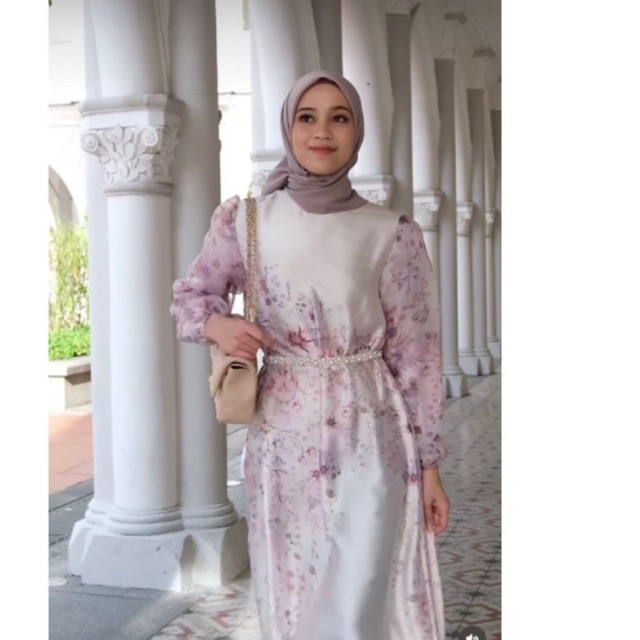 laluna signature dress by vanila hijab