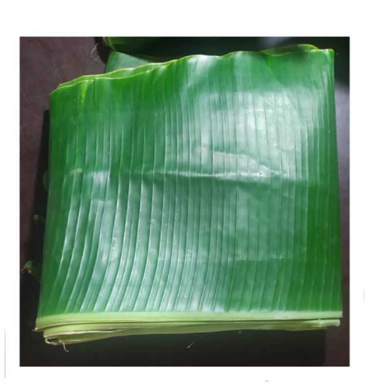 

Daun pisang batu berat 1/2 kg