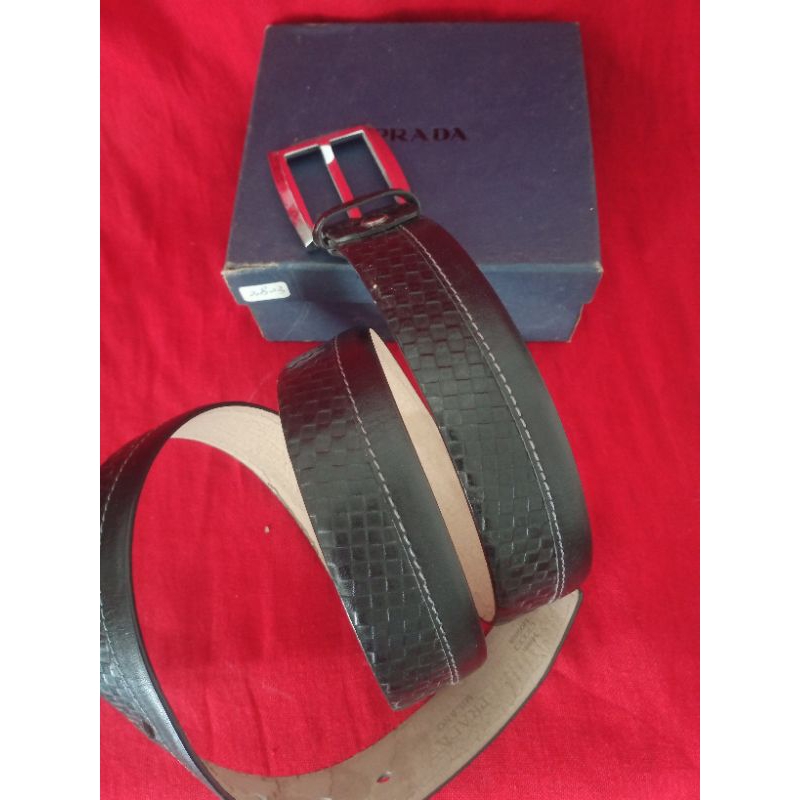Ikat pinggang pria PRADA mirror preloved ( harga bisa NEGO ya)
