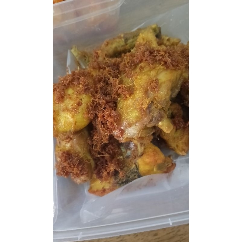 

AYAM UNGKEP BUMBU KUNING frozen 1 ekor potong 8