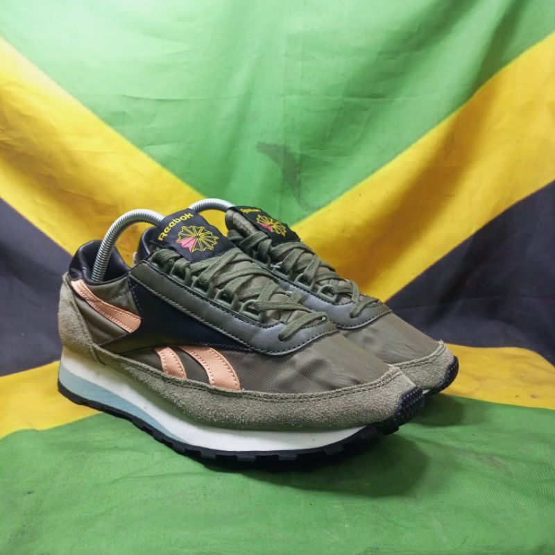 reebok aztec green army