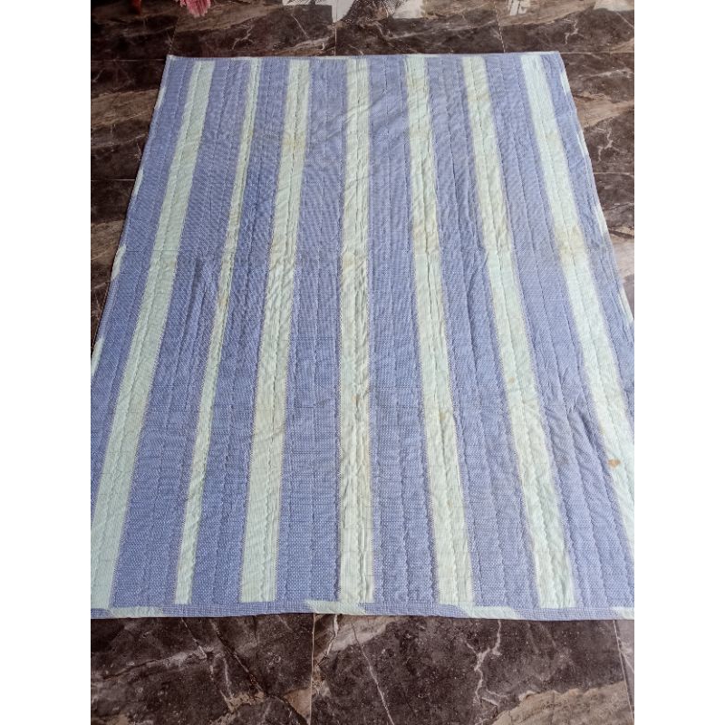 ALAS KASUR BISA ALAS LANTAI /AMBAL SALUR  UK 145*190 CM/2 kg