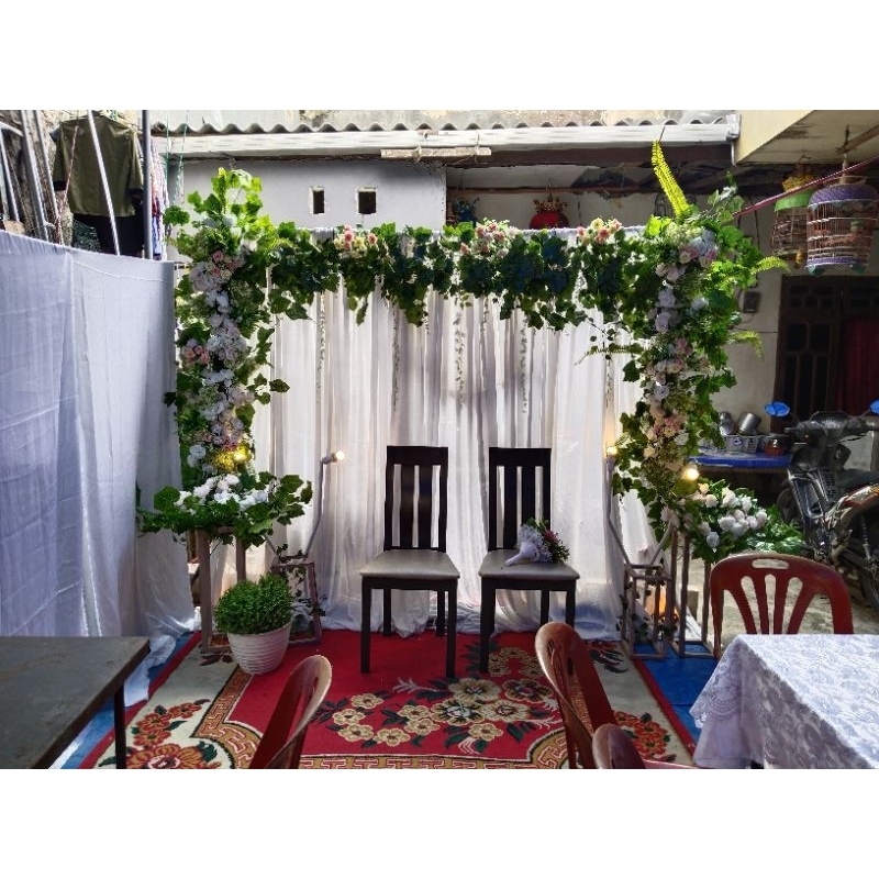 Set Dekorasi lengkap . ACARA AKAD NIKAH / ENGGEGEMENT /ULANG TAHUN/TEDAK SITEN (SEWA)