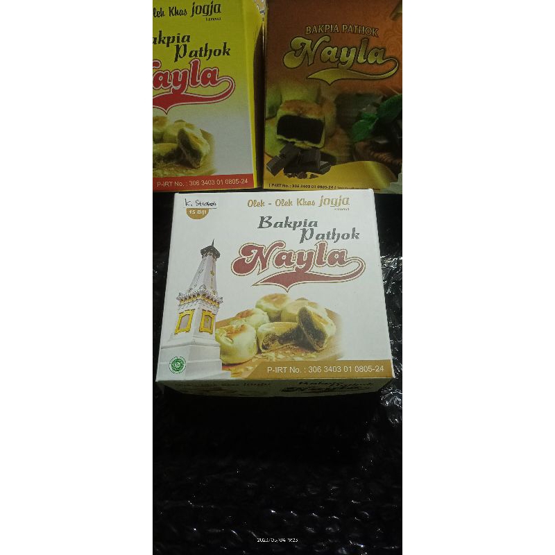 Bakpia Pathok 15 Asli Oleh Oleh Khas Jogja isi 15 biji