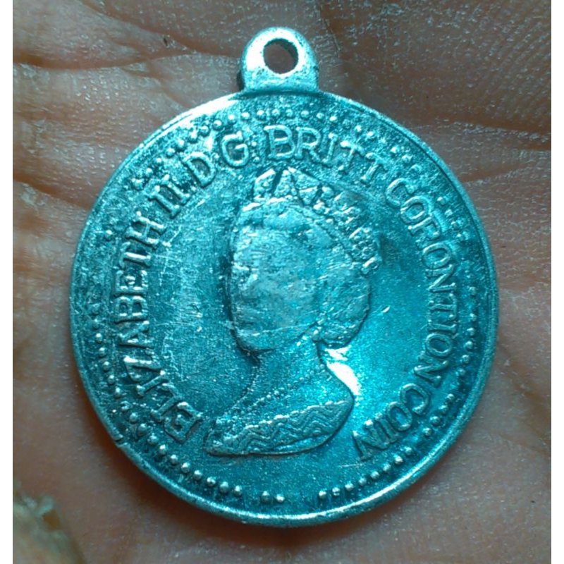 Koin Penobatan Ratu Elizabeth II 1953 (Coronation Coin)