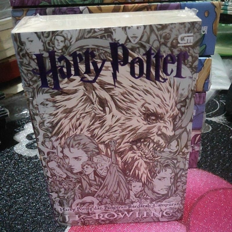 original buku novel Harry Potter (Harry Potter dan pangeran berdarah campuran)