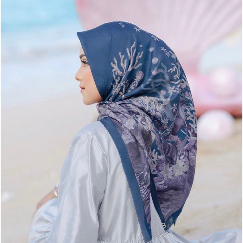 Preloved Buttonscarves x Disney The Little Mermaid Series Voal - Deep Ocean