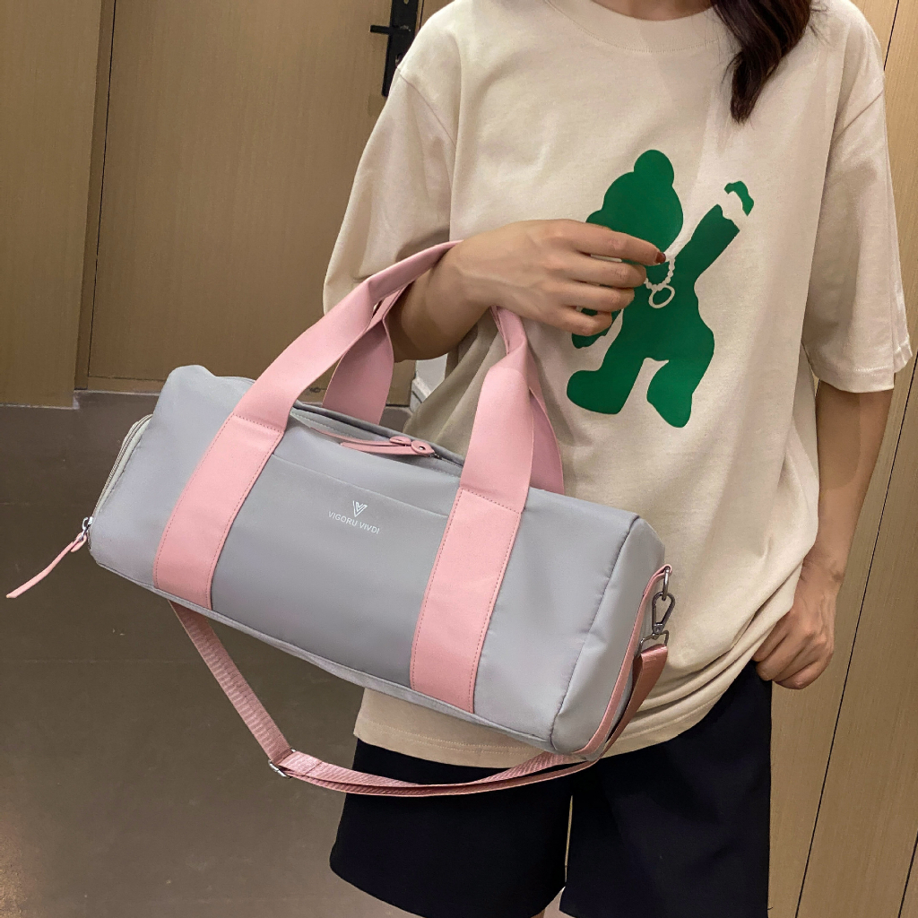 Tas Olahraga  Wanita Two Color Untuk Gym Fitness Aerobic Yoga Traveling Bag Import