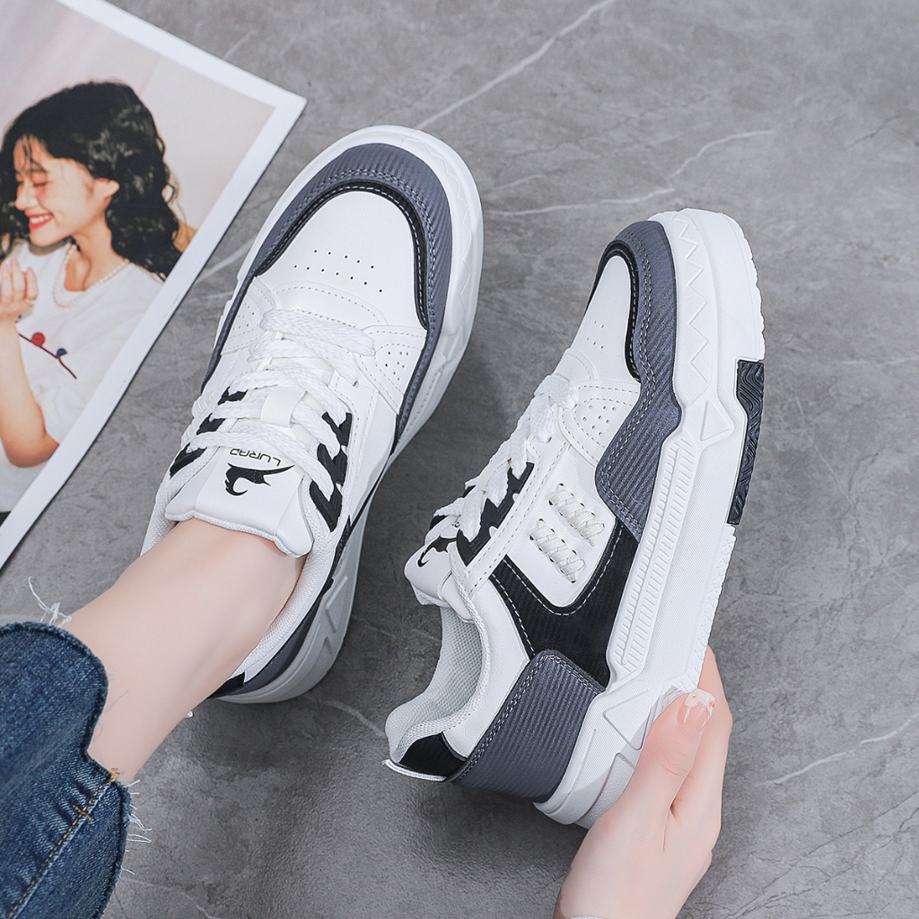 Sepatu Cewek Modis Fashionable Import Sneakers Warna Putih Nyaman Dipakai Original Sepatu Wanita Bertali