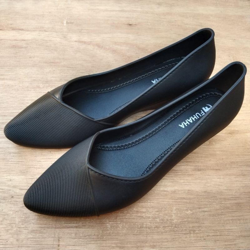 Sepatu Karet Kerja Wanita Wedges l Sepatu Wanita Hak 4 CM Lentur l Fuhaha 710