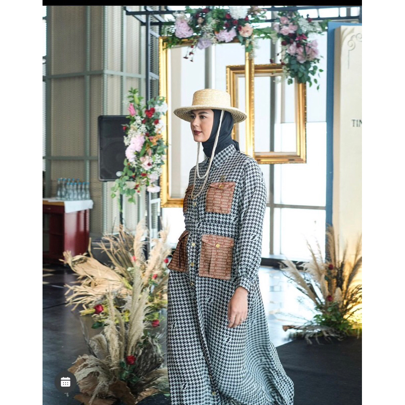 TaYLOR DRESS by zaskia sungkar jakarta