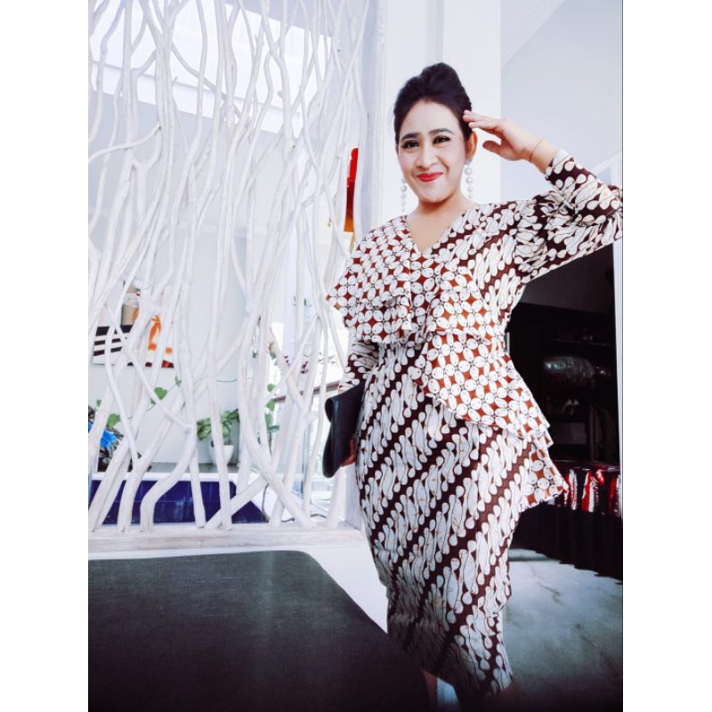 BATIK DRESS PECAH KOPI  KRISDAYANTI
