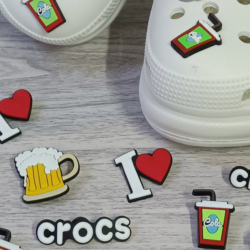 Charm Sepatu Desain jibbitz drew crocs Untuk Dekorasi charms