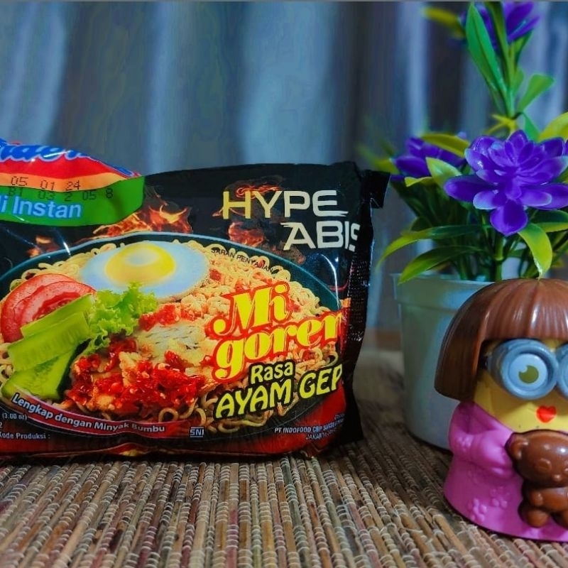 

indomie goreng geprek