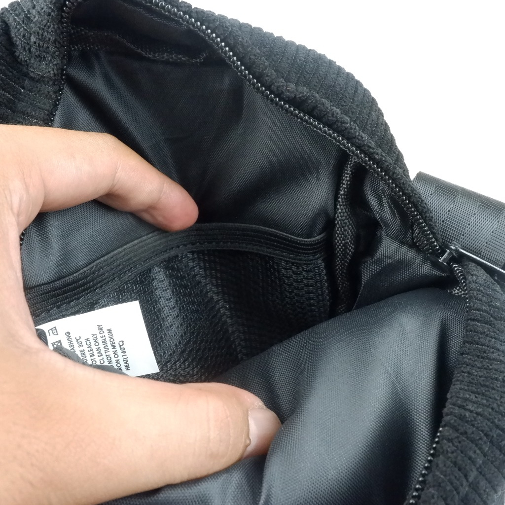 TAS CRHTT CORDUROY SLINGBAG