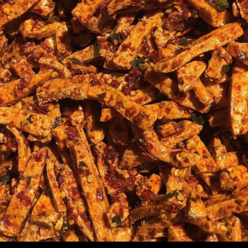 

BASRENG KRIUK PEDAS DAUN JERUK 100G RENYAH KRIUK