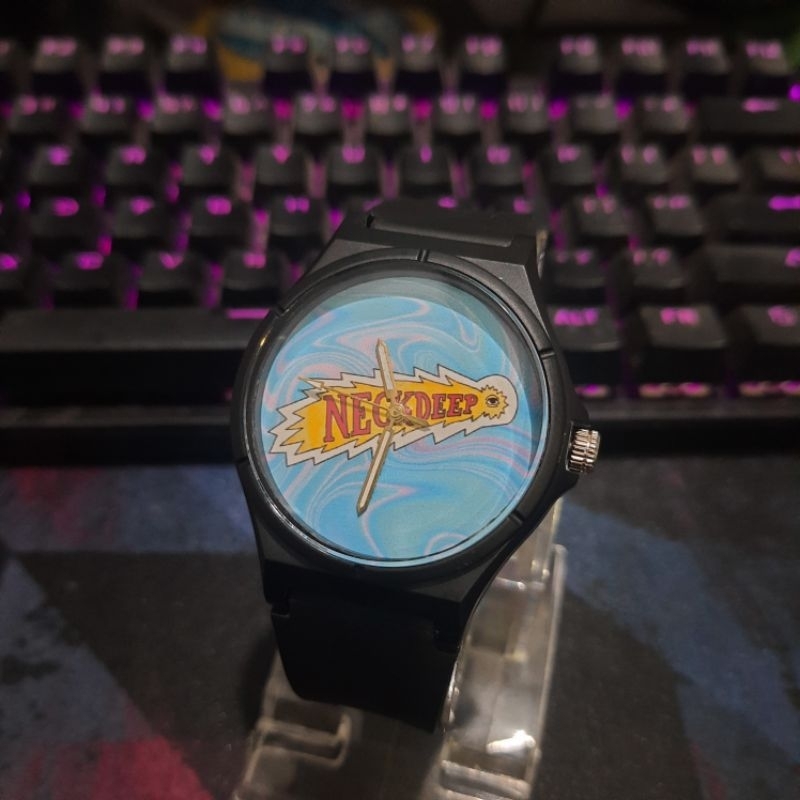 Jam Tangan Pria Motif Band Neckdeep