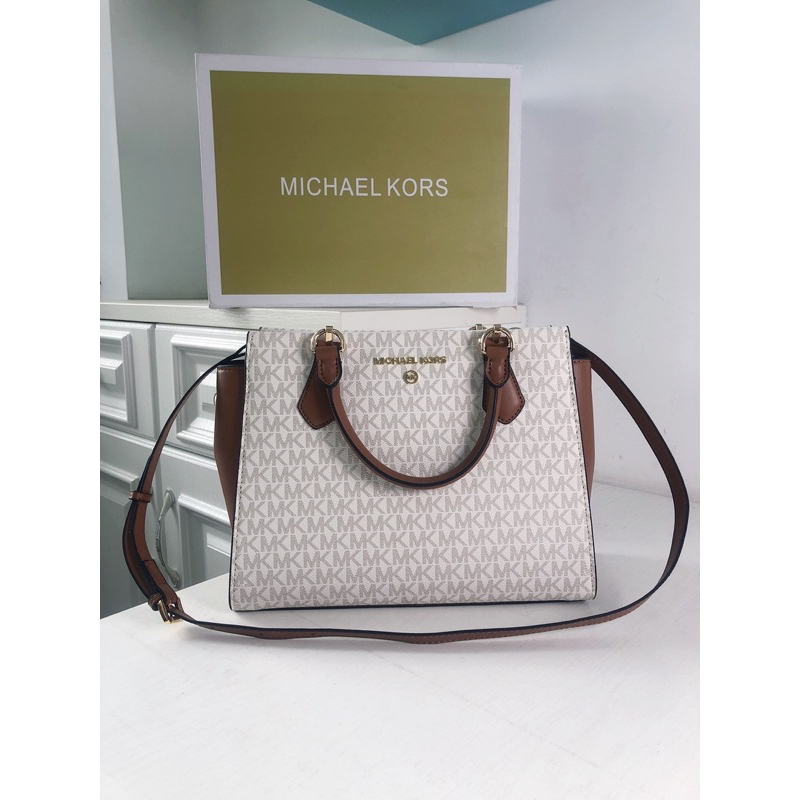 M-K Michael Kors 2208 Shoulder Bag Armpit Bag