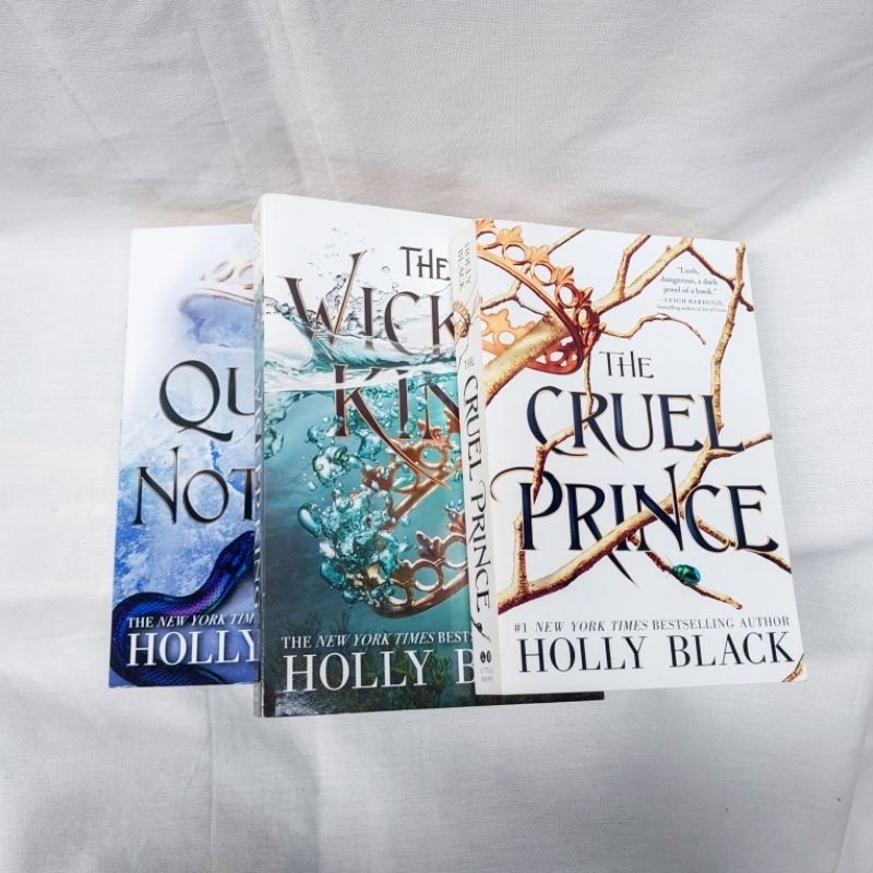 The Folk of the Air Series PRELOVED: The Cruel Prince, The Wicked King, The Queen of Nothing - Holly