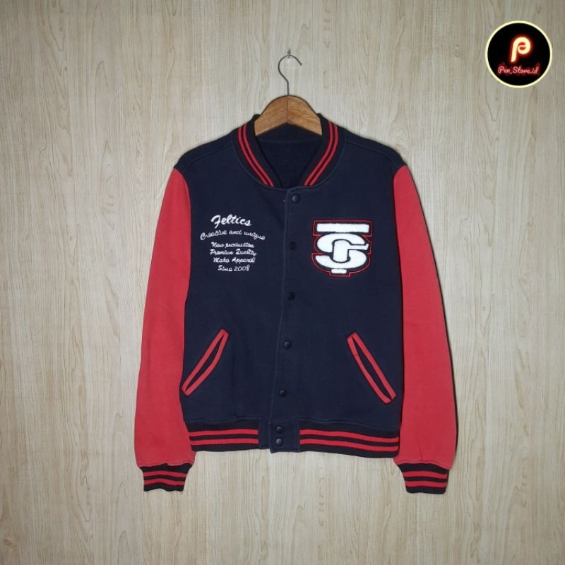 jacket varsity feltics towel logo